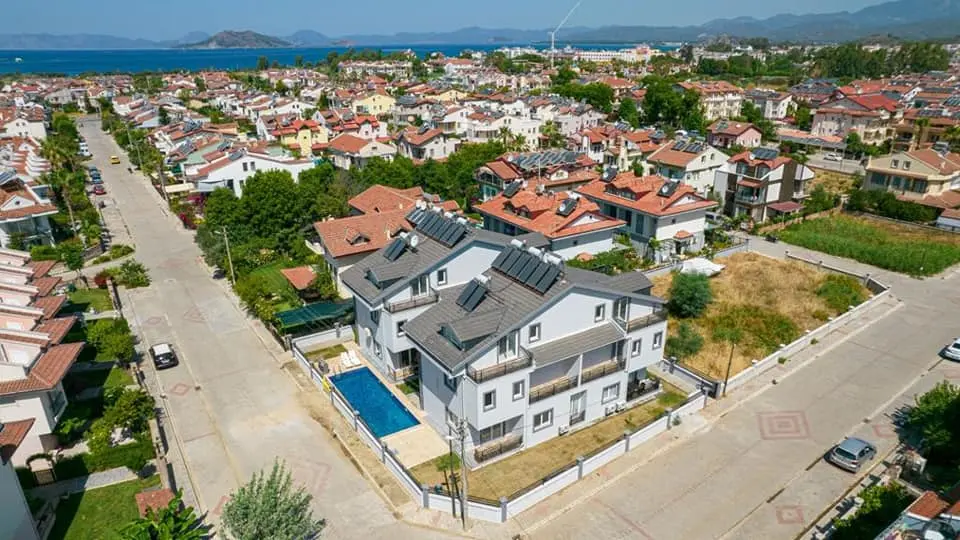 Homes in Calis